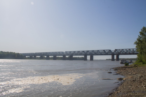 Барнаул. Старый мост через Обь со стороны посёлка Ильича